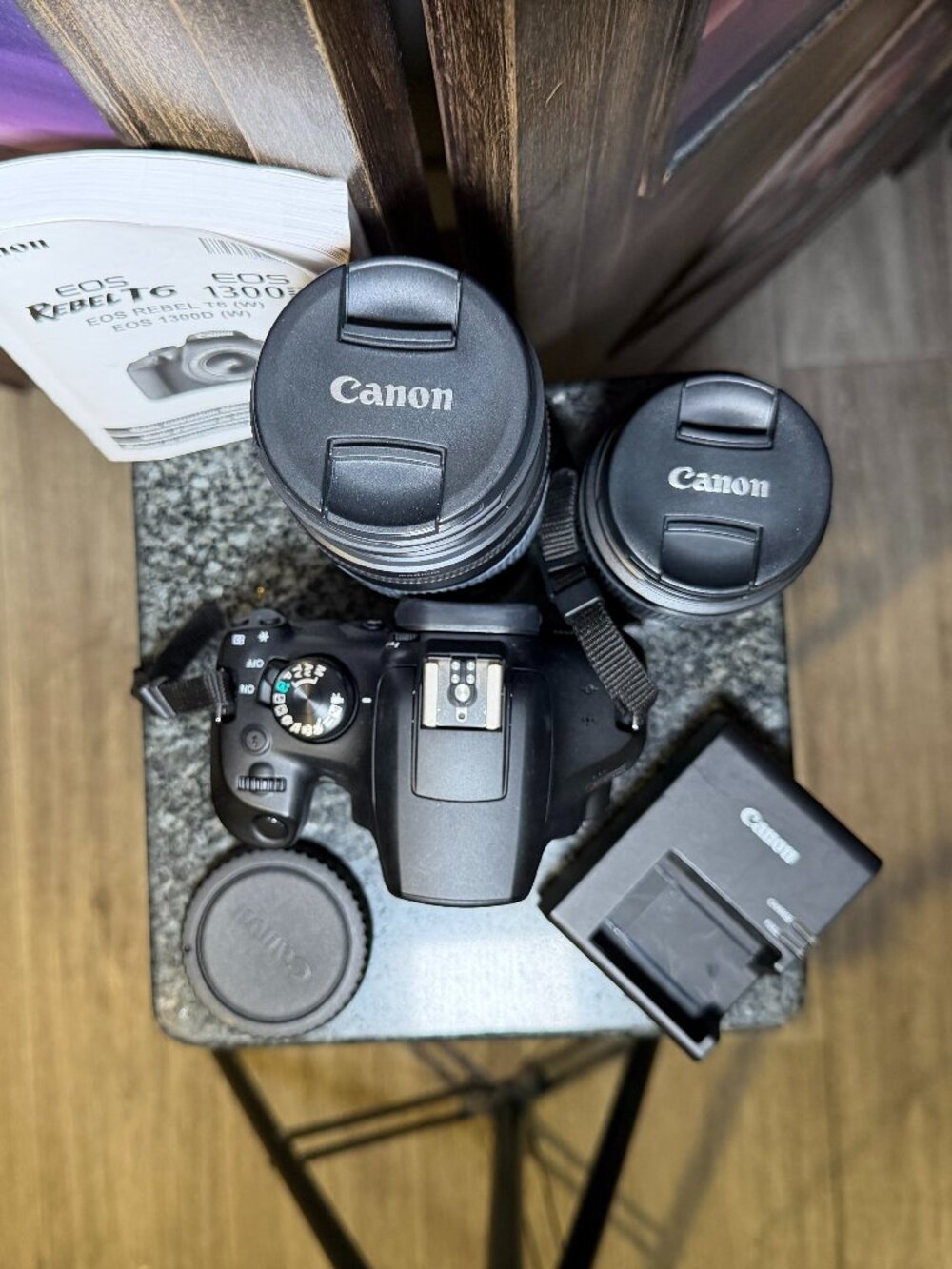 Canon EOS Rebel T6 DSLR Camera 18-55mm 75-300mm 2 Lens Kit Bag Charger